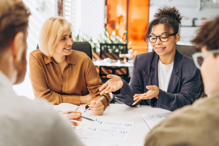 Das Team plant eine Awareness Kampagne
